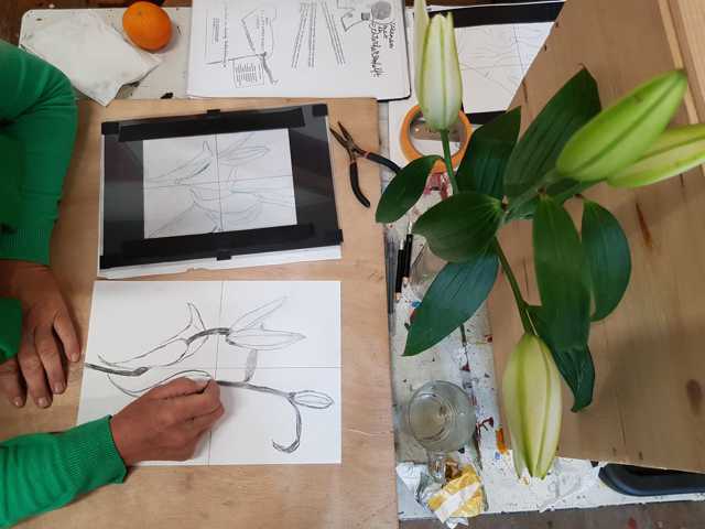 bloemen tekenen tijdens de tekenen met de rechter hersenhelft cursus
